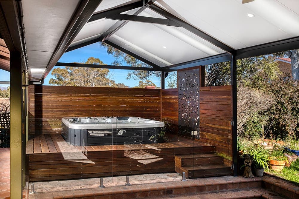 Pool Fencing and Privacy Screens